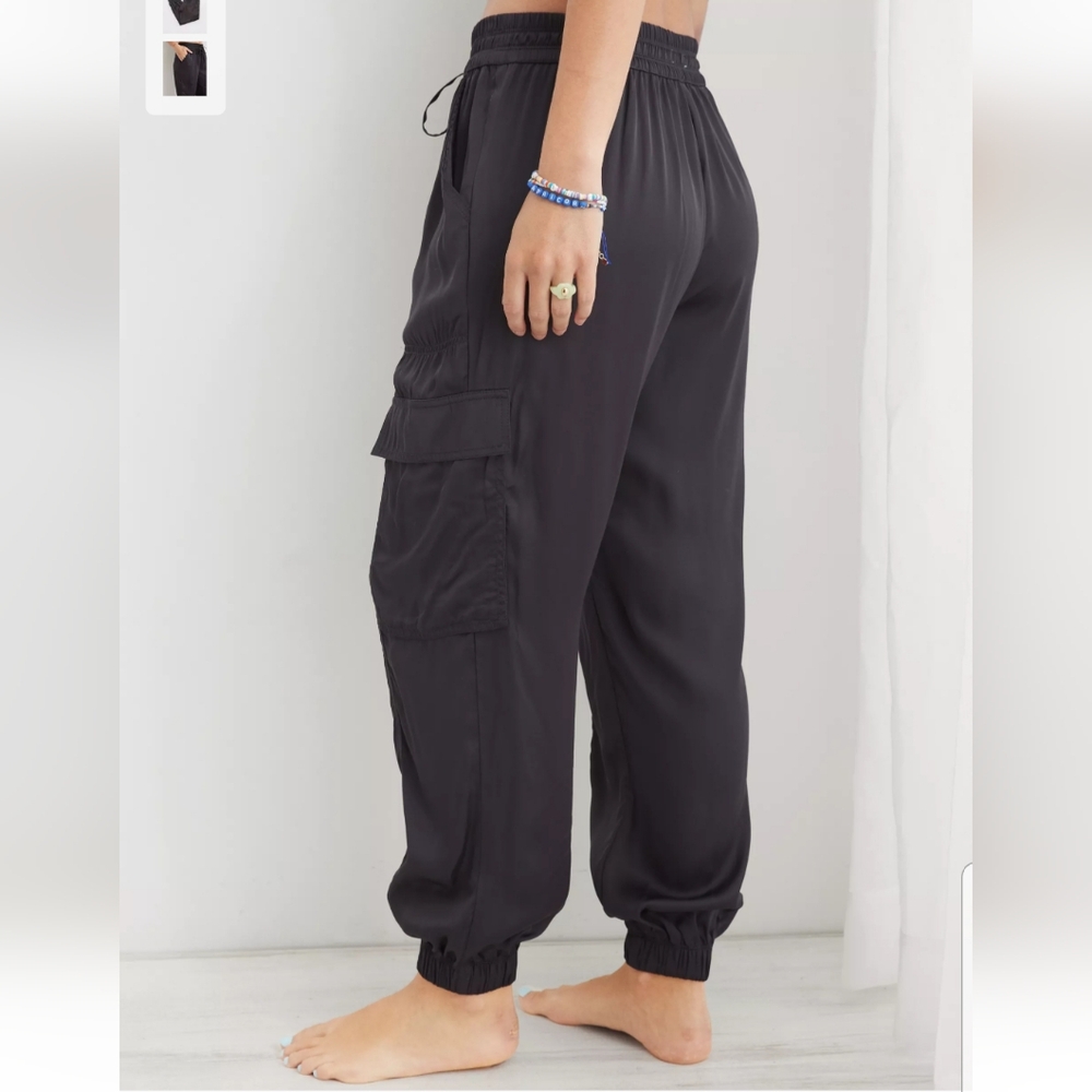 👙💫🍀Aerie satin cargo joggers - Picture 2 of 5